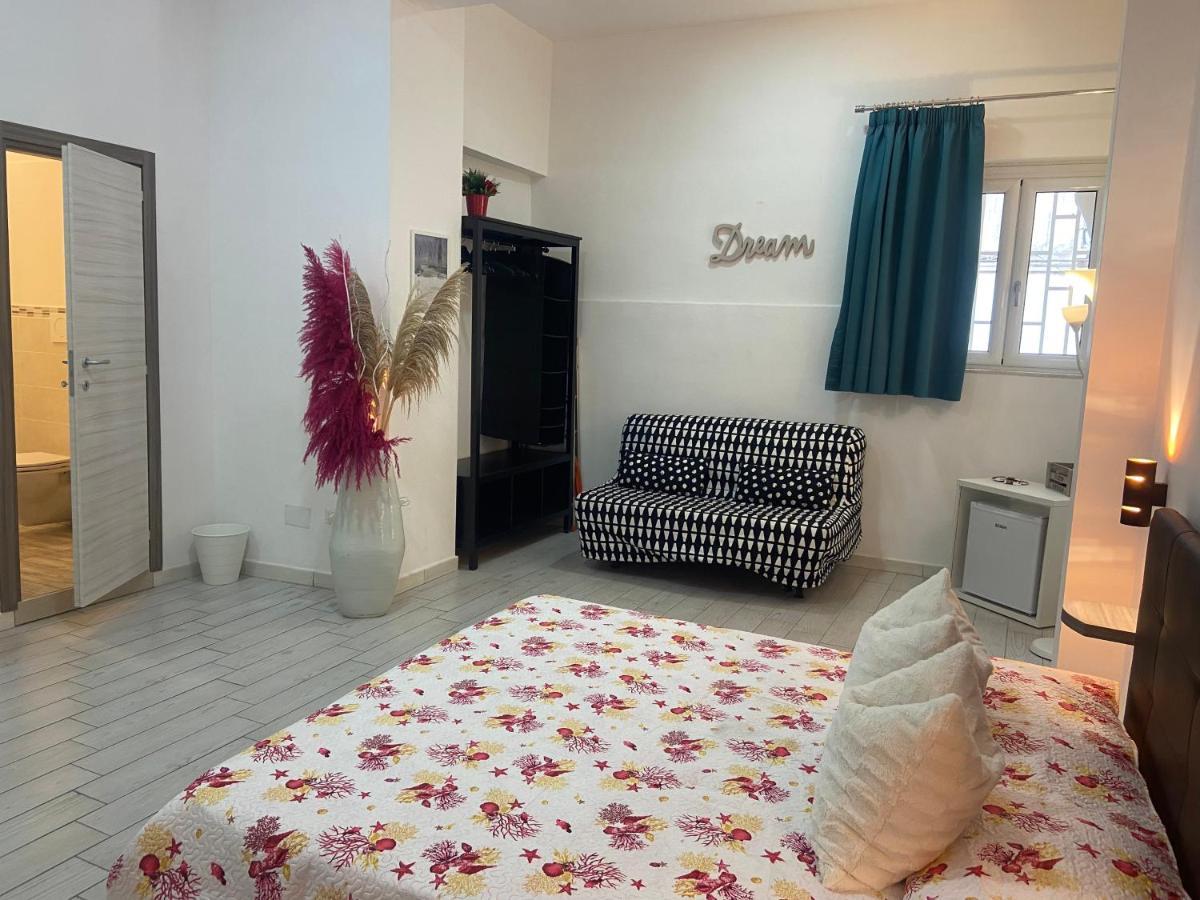 Dora'S House Ξενοδοχείο Νάπολη Εξωτερικό φωτογραφία